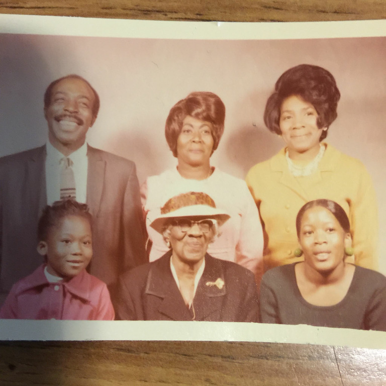 Clarence & Dorothy Williams with daughters Joanne & Sharon along with other family members